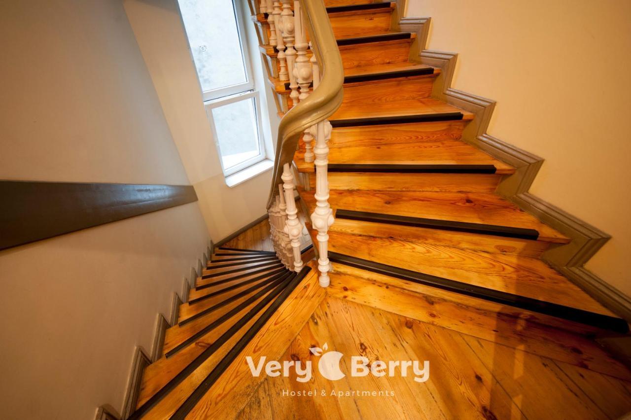 Ferienwohnung Very Berry - Garbary 27 - Apartament z balkonem, Old City, check in 24h Posen Exterior foto