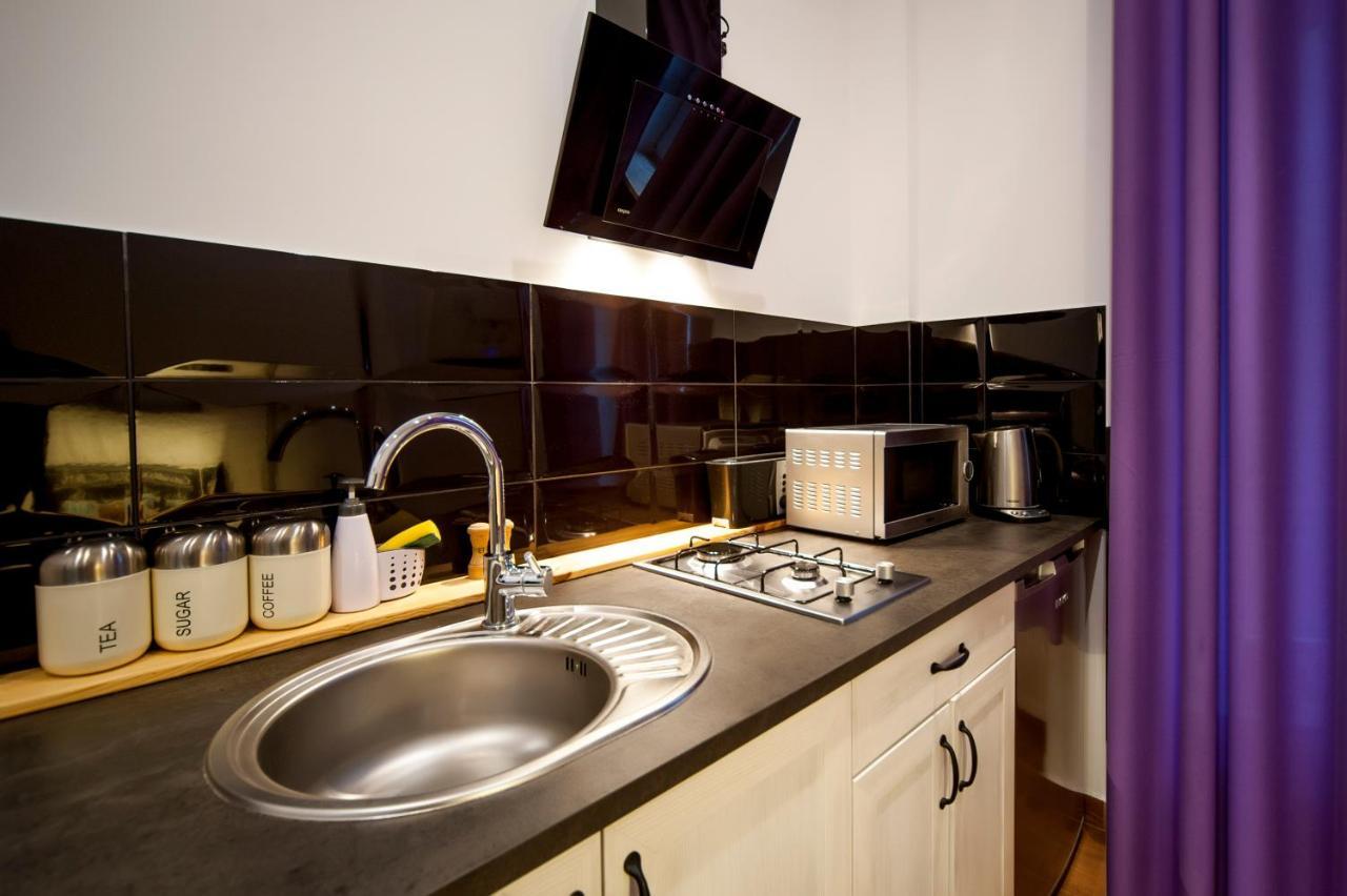 Ferienwohnung Very Berry - Garbary 27 - Apartament z balkonem, Old City, check in 24h Posen Exterior foto